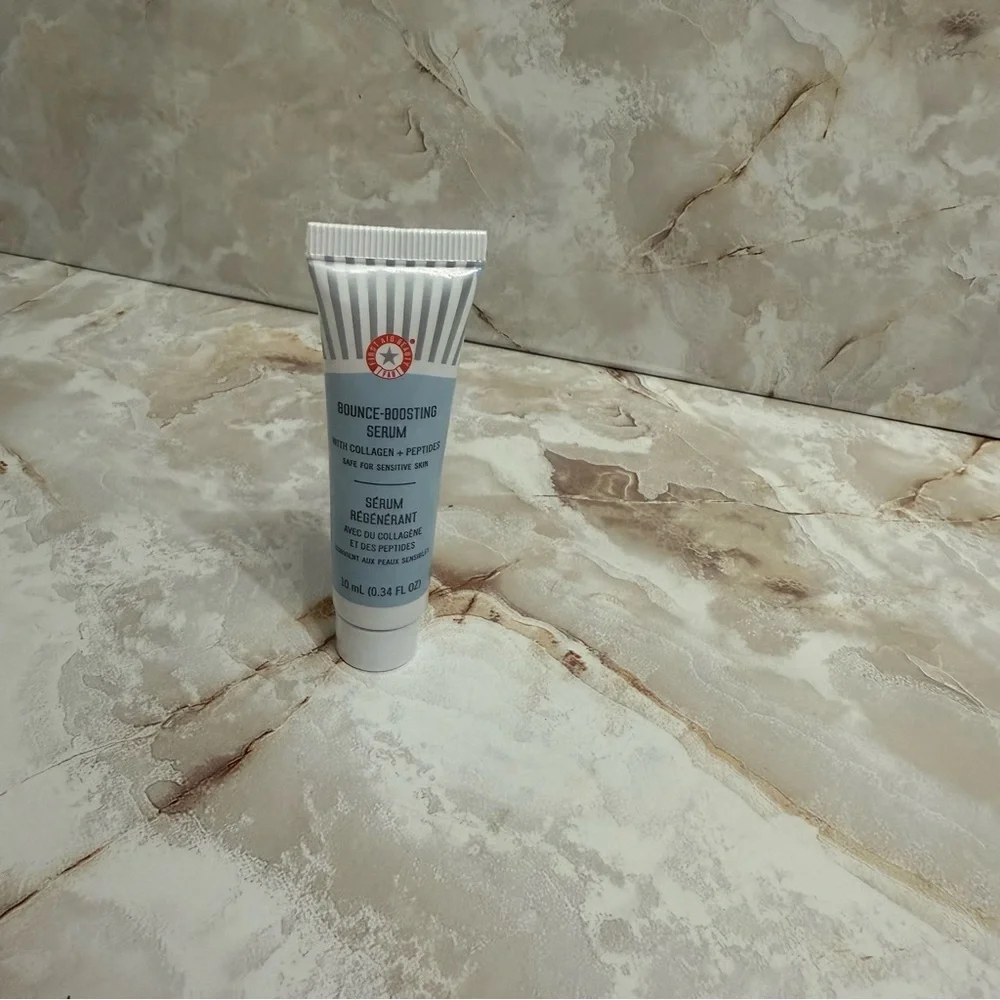 First Aid‎ Beauty - Bounce Boosting Serum with Collagen + Peptides